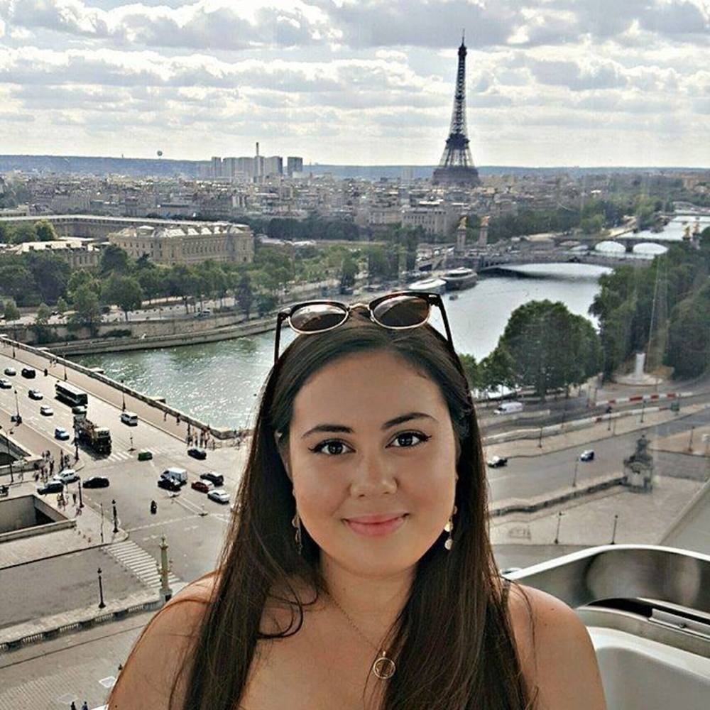 Meet your Posher, Alyssa